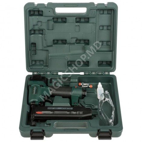 Pistolul pneumatic METABO DSN 50 de batut cuie